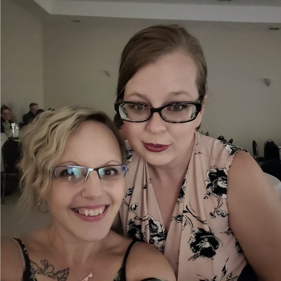 Meet your Posher, Rosa - Picture 1 of 1